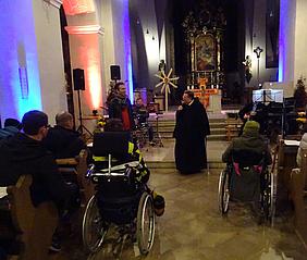 Jugendgebet mit Menschen mit Behinderung im Kloster Plankstetten. Foto: Stephan Götz